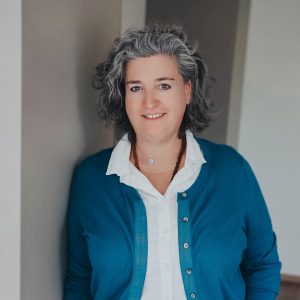 Hebamme Nadia Lang gibt Rückbildungskurse, Geburtsvorbereitungskurse und vieles mehr.